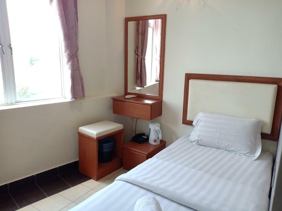 Tc Inn Business Hotel @ Seri Kembangan Zewnętrze zdjęcie